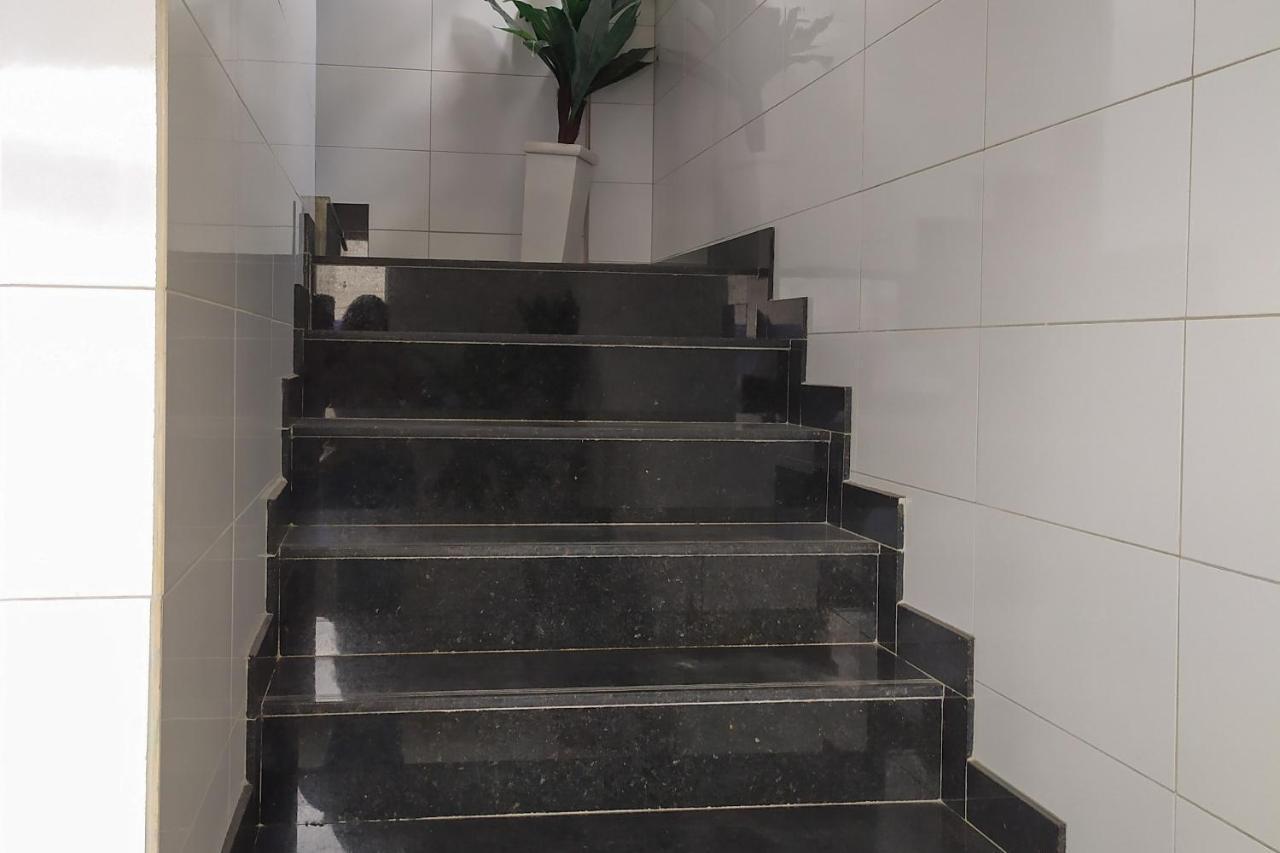 Oyo Hotel Valeria 萨尔瓦多 外观 照片